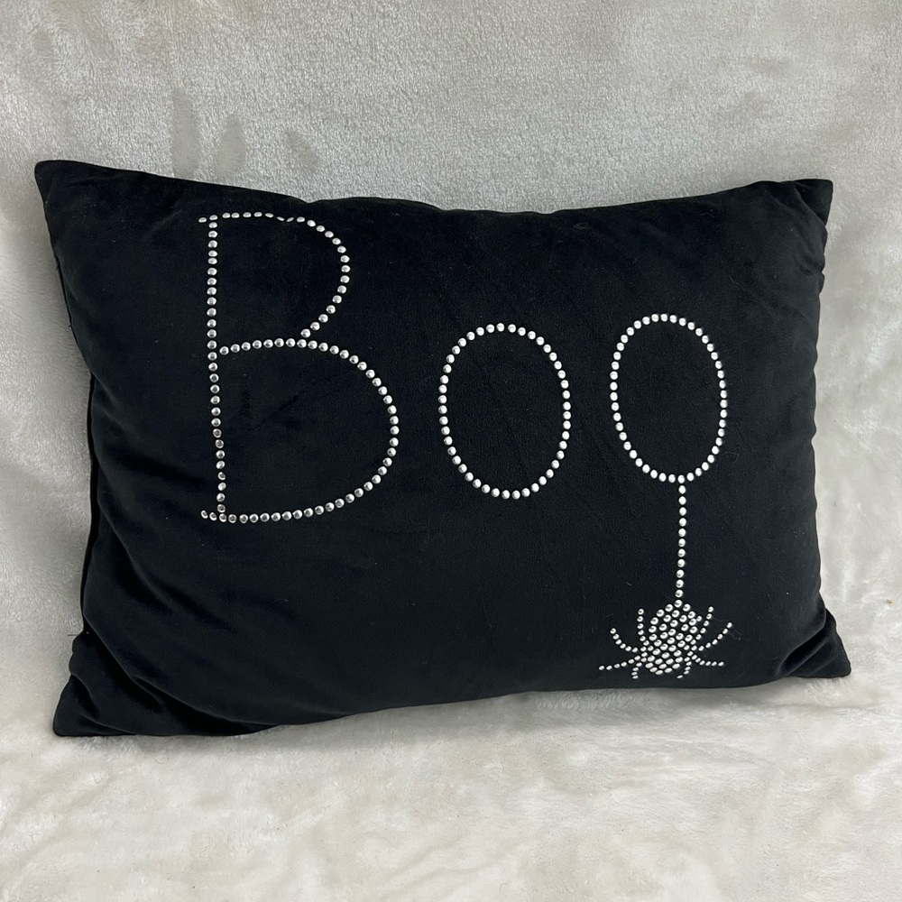 Rectangle Halloween Pillow “Boo”